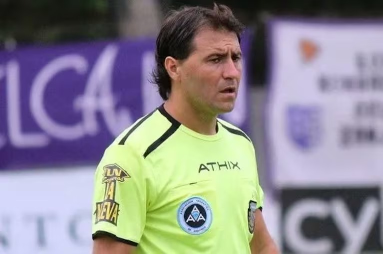 Escándalo en el Superclásico: ¿cuánto habría cobrado el el árbitro VAR del último River- Boca?