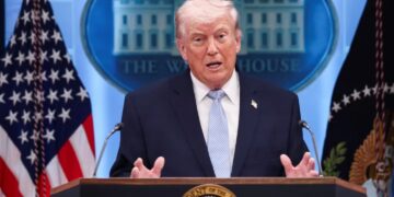 Trump extiende la tregua con Irán pero mantiene el bloqueo: crece la tensión en plena negociación