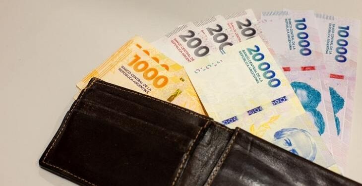 Mañana comienza el pago de sueldos para trabajadores del Estado