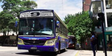 UTA aceptó la propuesta empresarial y se desactivó la amenaza de paro de colectivos