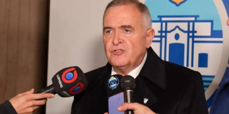 Jaldo recibe a las autoridades en Tucumán y pide dejar las diferencias para trabajar por la unidad nacional