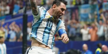Messi hace historia: es el primer jugador en anotar en seis partidos consecutivos de eliminación directa en Mundiales