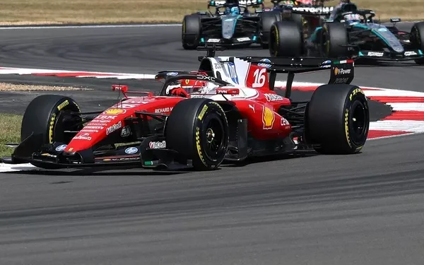 Leclerc gana en Silverstone; Colapinto hace una gran remontada y termina noveno