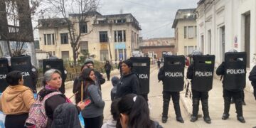 ATE paraliza la Municipalidad de Tafí Viejo por el despido injustificado de diez trabajadores