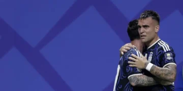 Argentina venció con jerarquía a Inglaterra y jugará la gran final del Mundial 2026