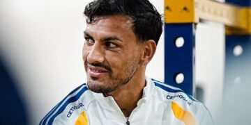 Leandro Paredes reasume el mando en Boca Juniors tras la final del Mundial