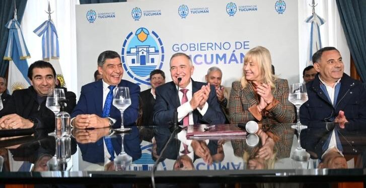 Osvaldo Jaldo reasumió sus funciones y ratificó que Tucumán votará el 9 de mayo de 2027