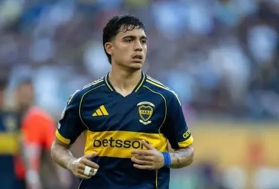Boca Juniors y Napoli negocian el traspaso de Exequiel Zeballos al fútbol italiano