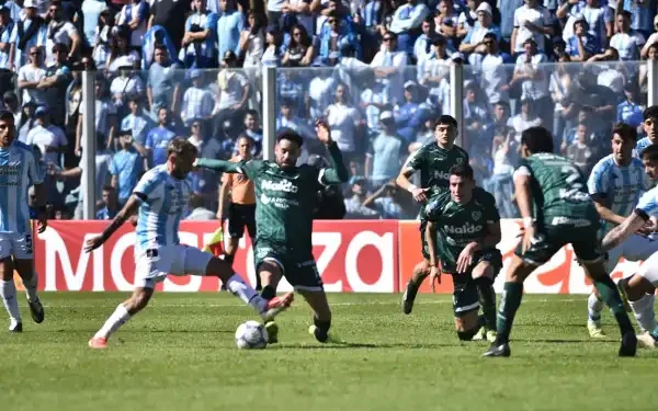 Fin del invicto decano: los interrogantes que dejó la caída de Atlético Tucumán