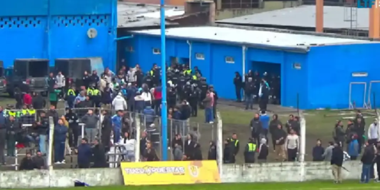 Graves incidentes obligaron a suspender la primera final de la Liga Tucumana entre Concepción FC y Social Graneros