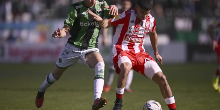 San Martín no pudo en su visita a Mataderos y cayó derrotado frente a Nueva Chicago