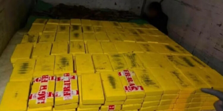 Interceptan un cargamento de 378 kilos de cocaína que se dirigía a la Argentina