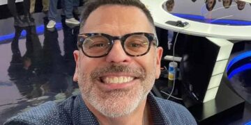 Trágico accidente aéreo en Kenia se cobra la vida del ejecutivo de televisión José Alberto Suárez y seis personas más