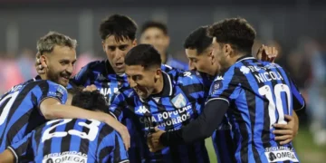 El sueño del Decano: Atlético Tucumán busca dar el paso a semifinales de Copa Argentina
