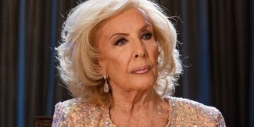 Mirtha Legrand evoluciona favorablemente y seguirá internada: el próximo parte médico será el viernes