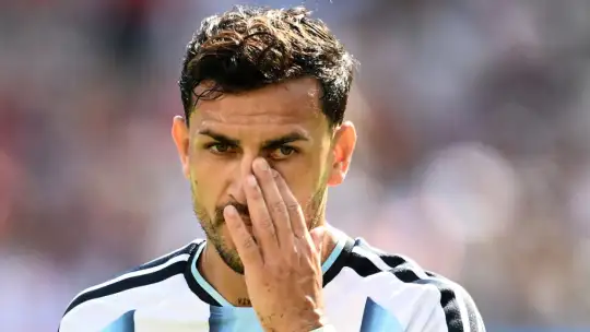 Paredes evalúa su futuro en la Selección Argentina tras la partida de Lionel Messi